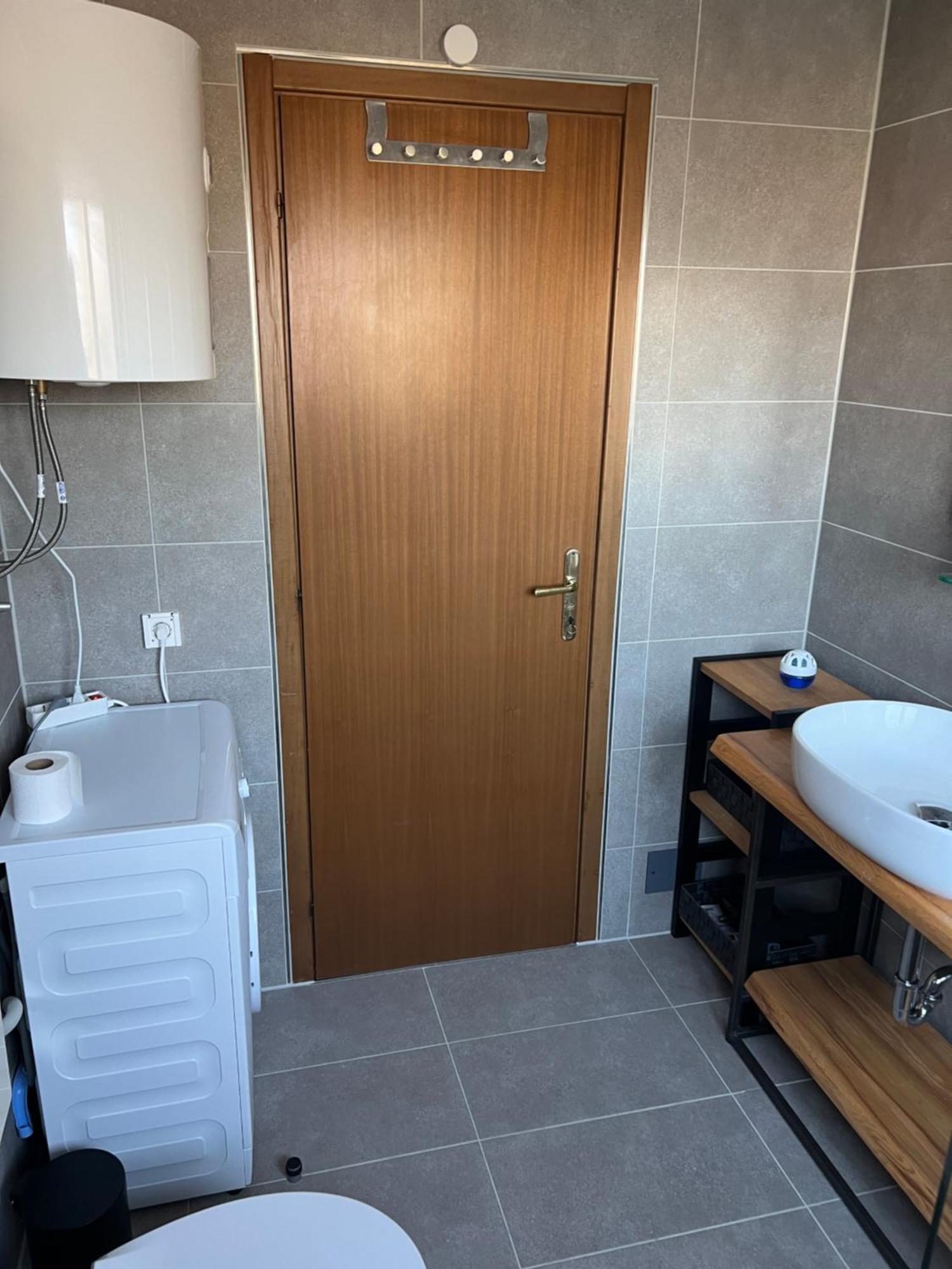 Apartment Privlaka Direkt Am Strand Mit Klima Und Neuem Badezimmer Haustiere Sind Willkommen エクステリア 写真